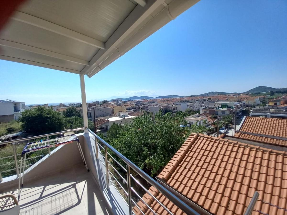 Elenis House Apartman Néa Péramos Kültér fotó