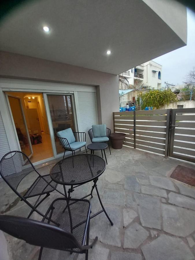 Elenis House Apartman Néa Péramos Kültér fotó
